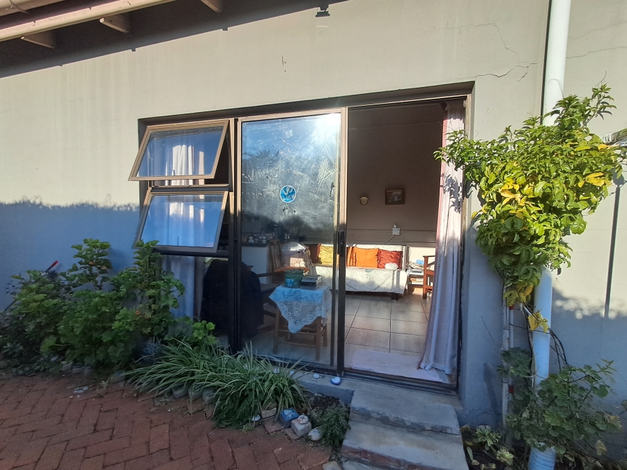 4 Bedroom Property for Sale in Van Riebeeck Hoogte Eastern Cape